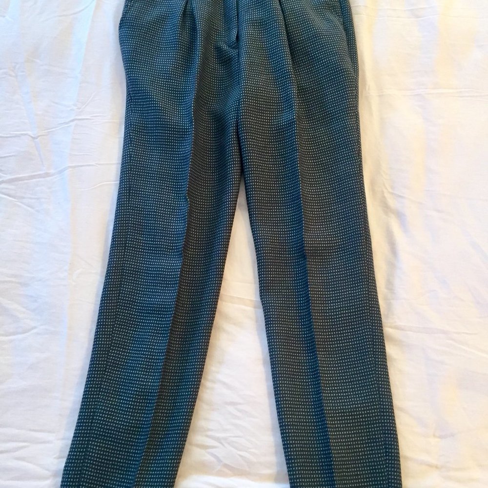 Vaccaro (Italy) 100% wool trousers. Charcoal w gray speckles. Size 10.